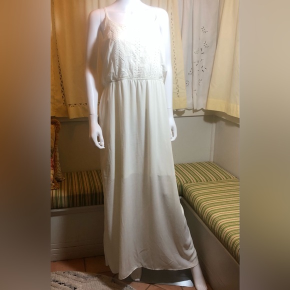 No Boundaries White long dress Jr. XXL/2XG - Picture 1 of 12